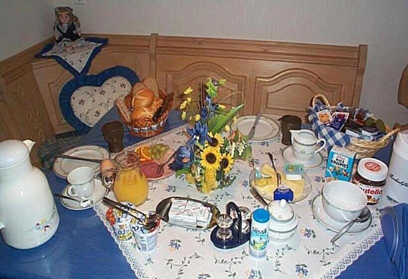 ホテル Pension Haus Wanninger