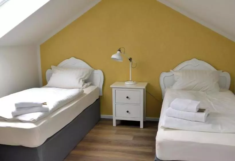 Romantisches Hotel Zur Traube Schwerin