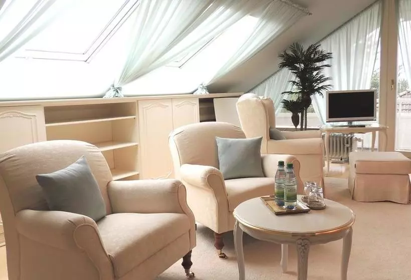 ホテル Sophia Spessarthäuser