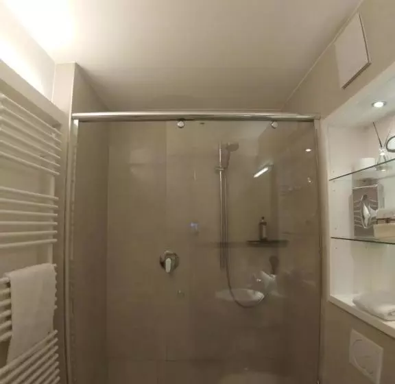 ホテル Villa Rheinblick