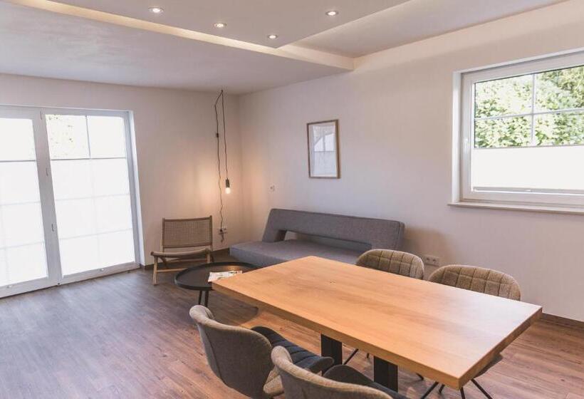 בית מלון כפרי Weingut Gehlen Cornelius