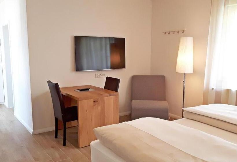 בית מלון כפרי Weingut Gehlen Cornelius