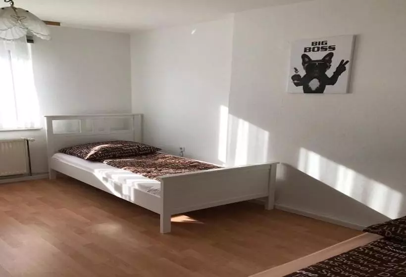 Hotelli White House Bochum Ehrenfeld