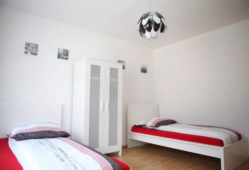 Hotelli White House Bochum Ehrenfeld
