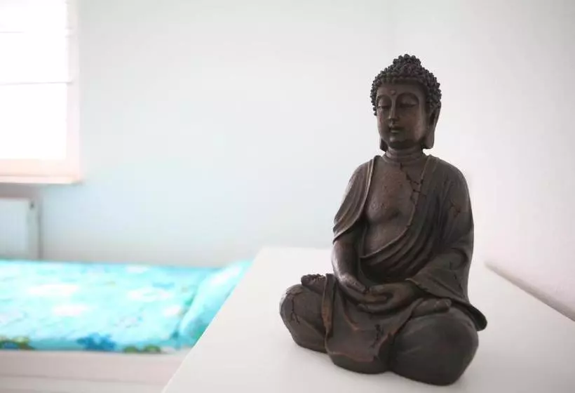 Hotelli White House Bochum Ehrenfeld