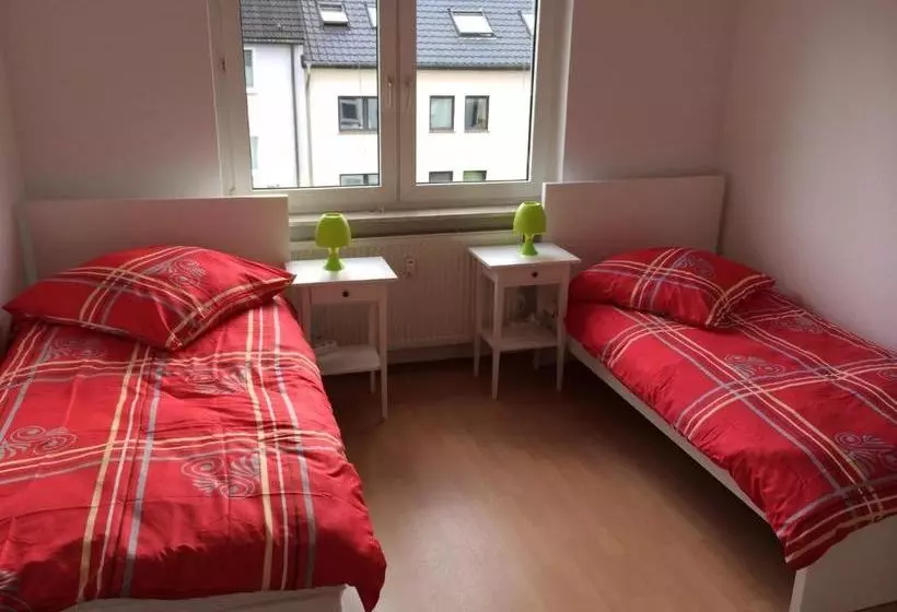 Hotelli White House Bochum Ehrenfeld