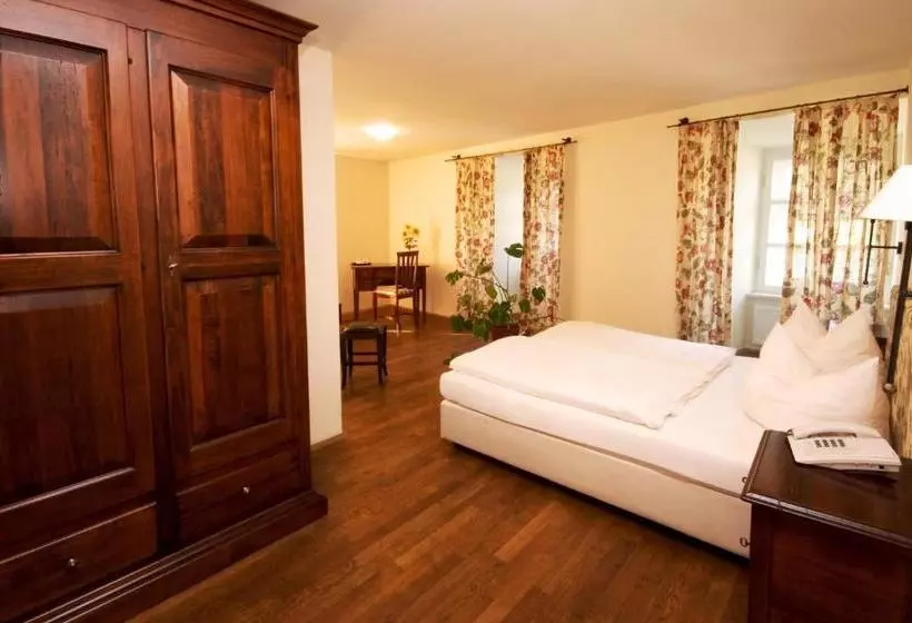 Hotel Wittelsbacher Zollhaus