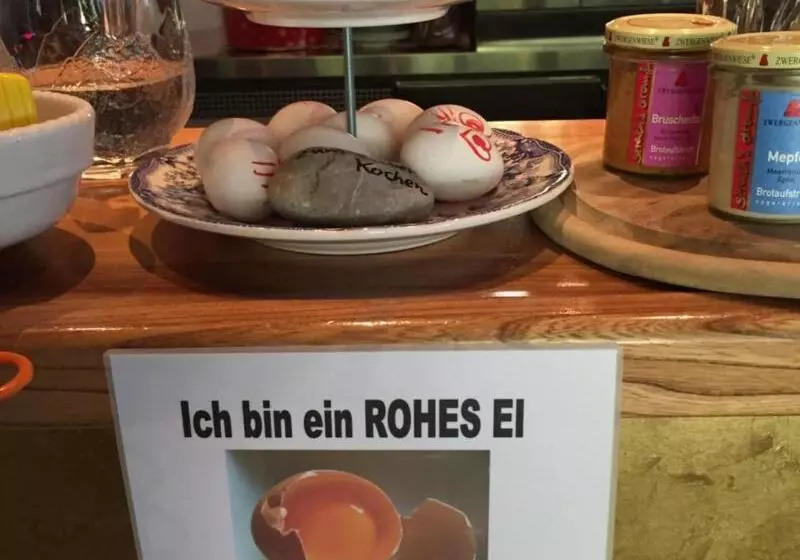 هتل Zur Post