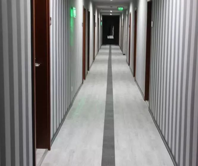 Sl Otel Budget