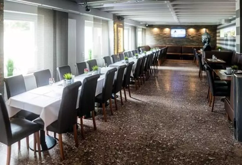 Sl Otel Budget