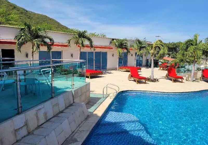 Aamiaismajoitus (B&B) Kaamú Taganga