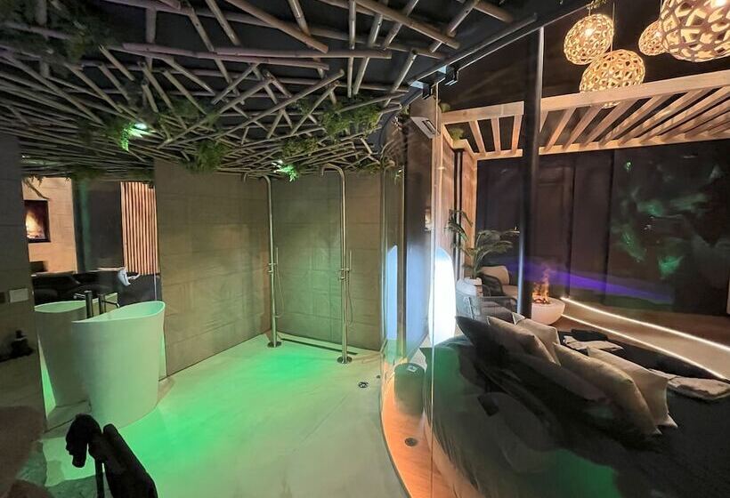 Hotel Omira   Nuits D Exception & Spa