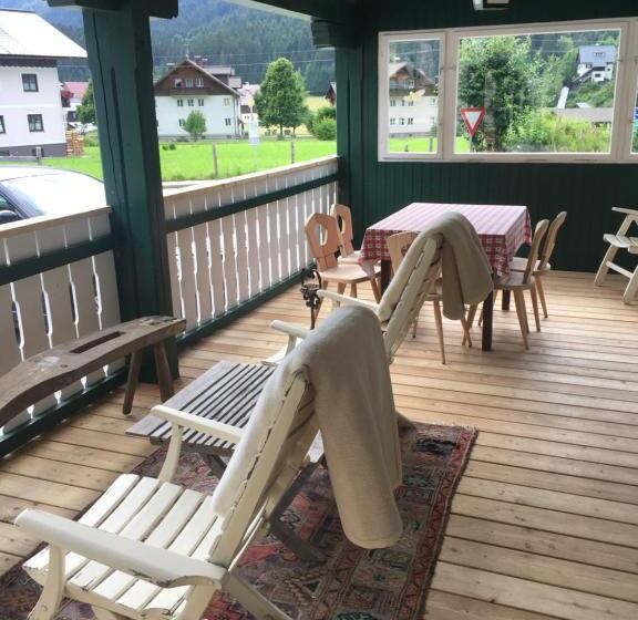 膳宿费 Der Gamsjäger