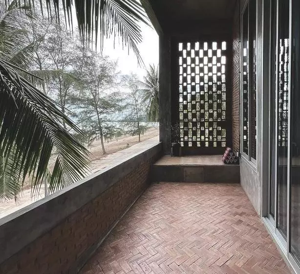 Lomakeskus Santi Beach Retreat