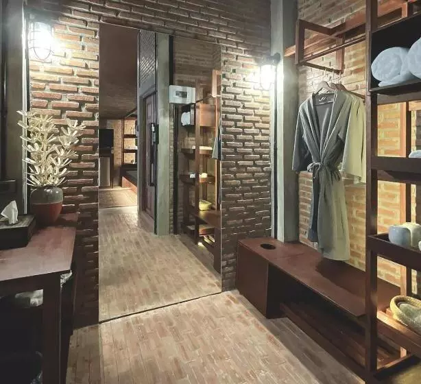 Lomakeskus Santi Beach Retreat