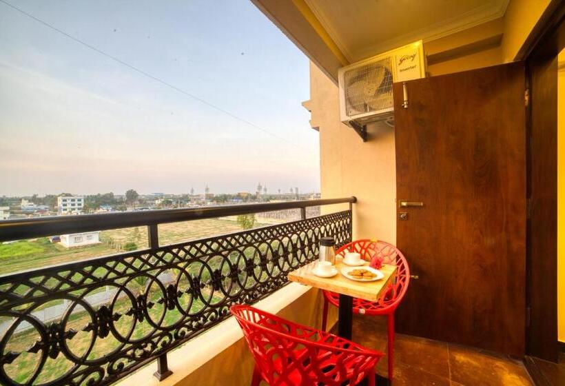 Sm Royal Stay Hotel   Near Bangalore International Airport