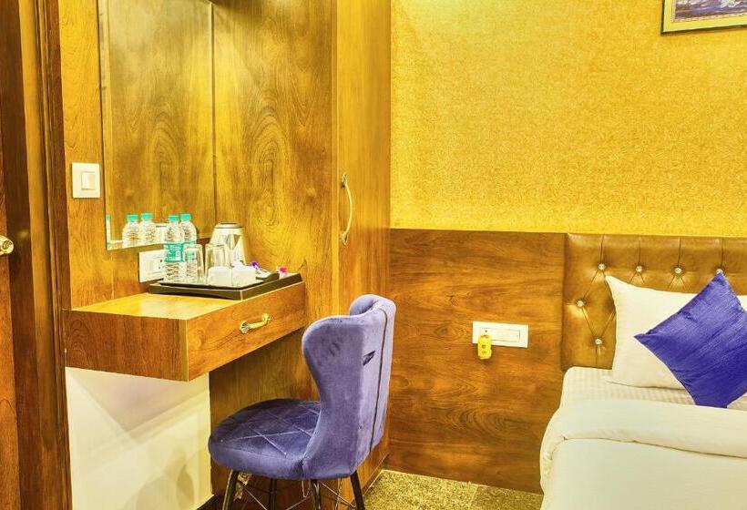 Sm Royal Stay Hotel   Near Bangalore International Airport