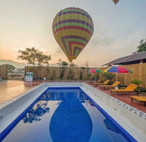 فندق صغير Vang Vieng Chill House