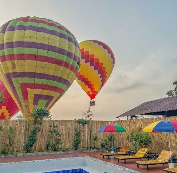 فندق صغير Vang Vieng Chill House