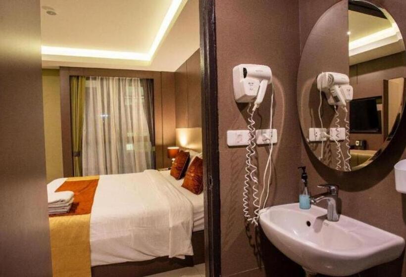 Отель Grande Classic Pattaya