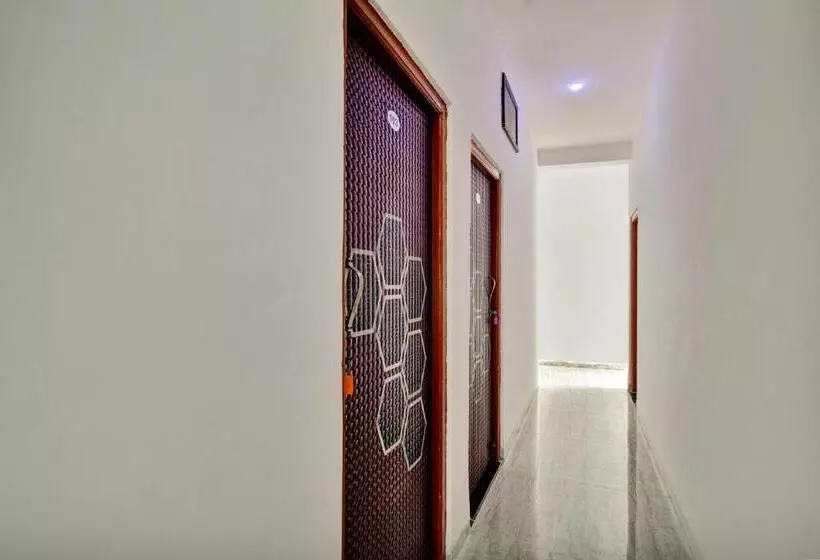 Hotelli Oyo Flagship 81292  Choice Inn