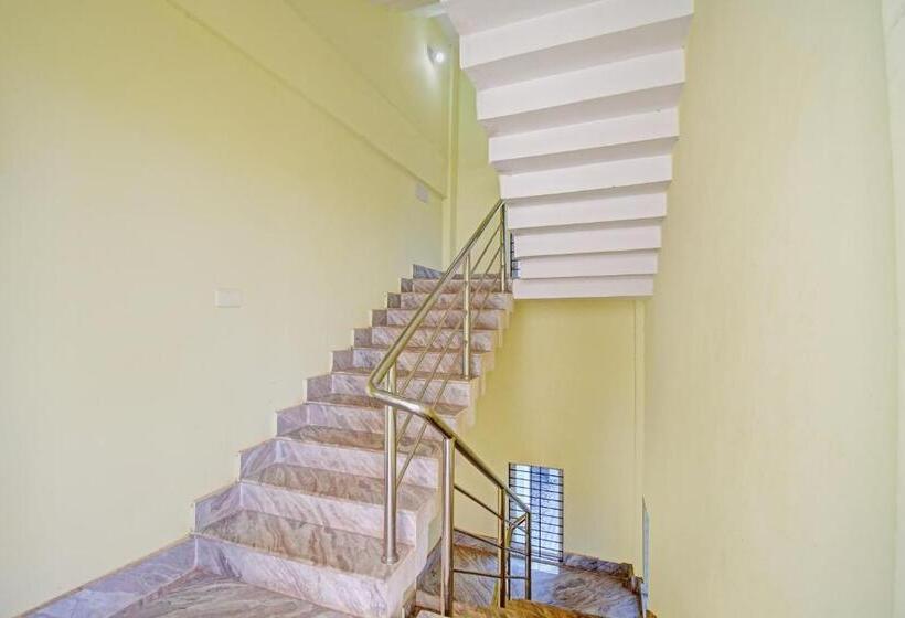 Hotel O Sr Residency