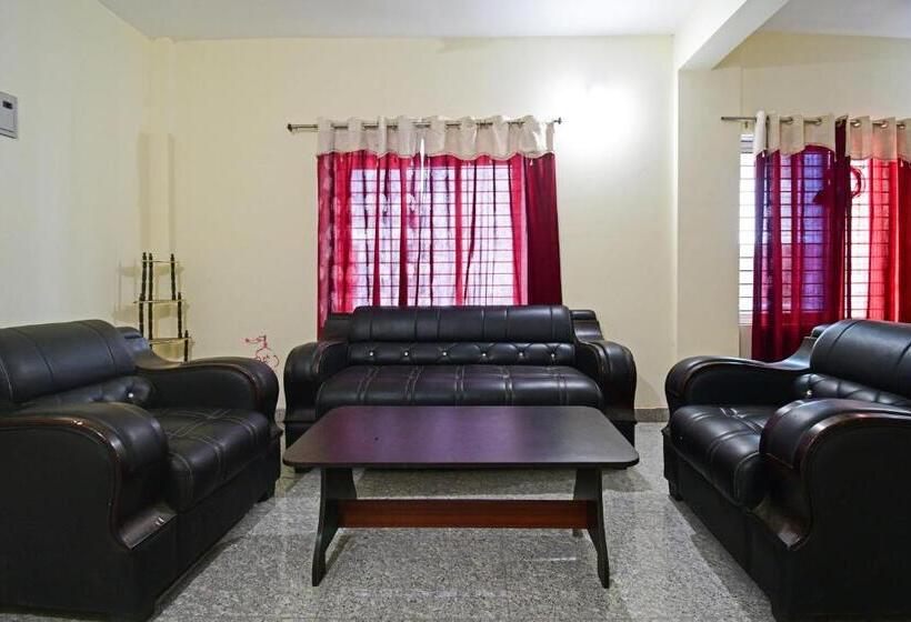 Hotel O Sr Residency