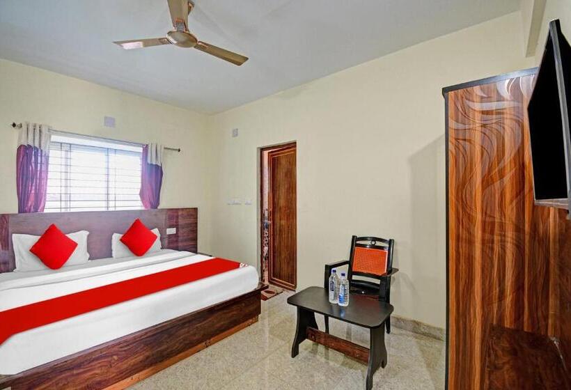 Hotel O Sr Residency