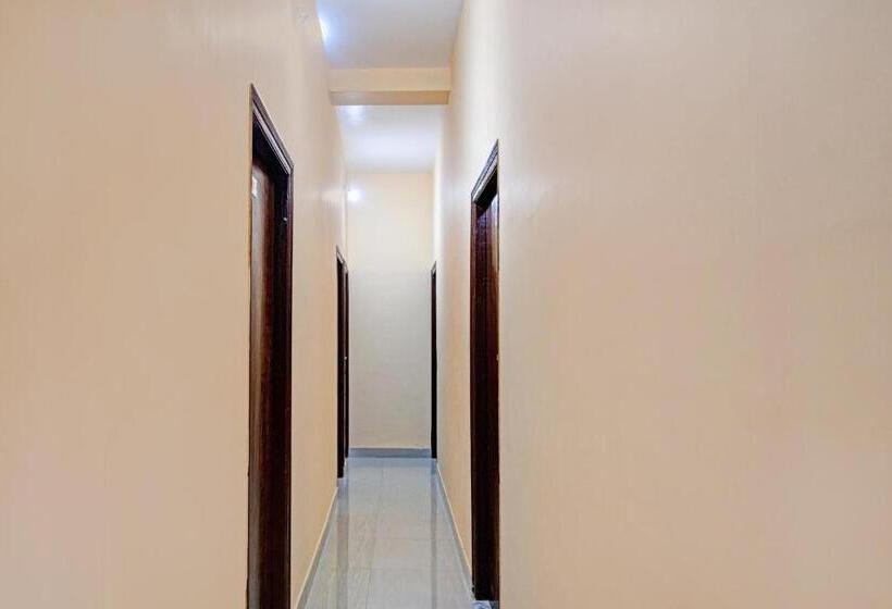 Hotel Oyo Flagship 81323  Barasat