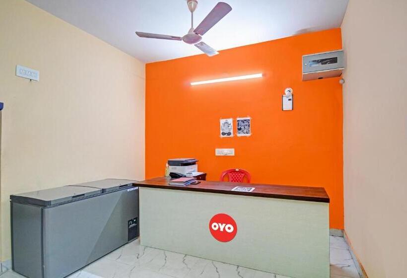 Hotel Oyo Flagship 81323  Barasat