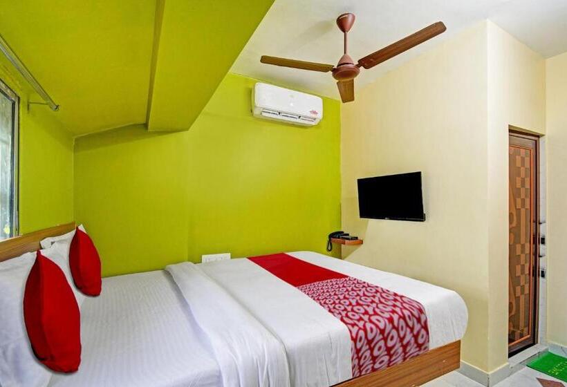 Hotel Oyo Flagship 81323  Barasat