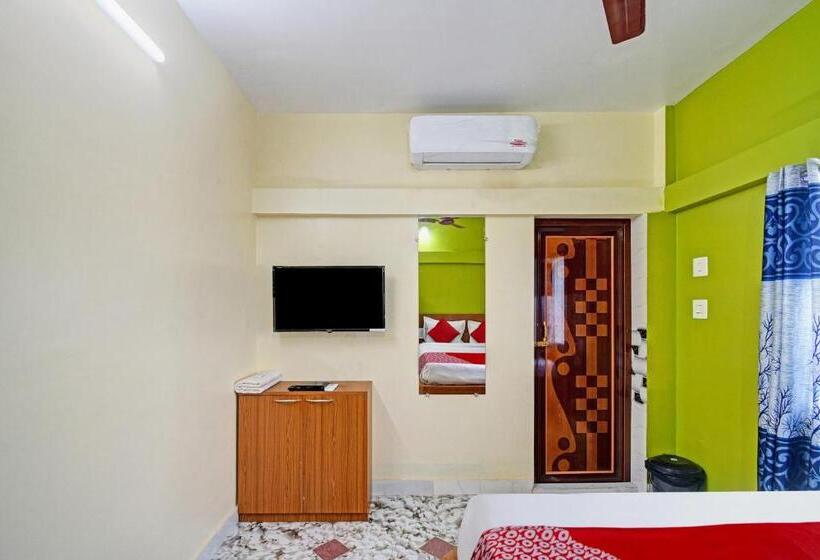 Hotel Oyo Flagship 81323  Barasat