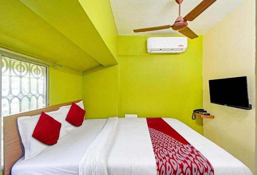 Hotel Oyo Flagship 81323  Barasat