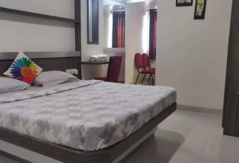 ホテル Sony Palace, Kolhapur