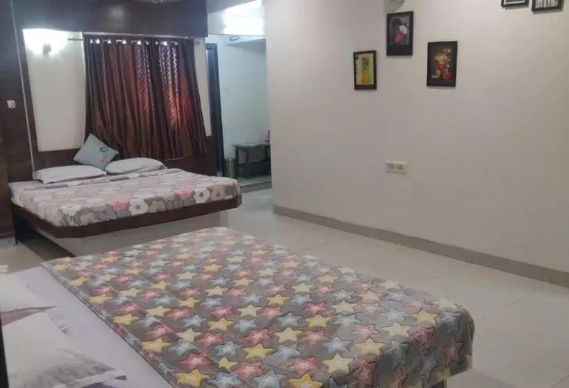 ホテル Sony Palace, Kolhapur