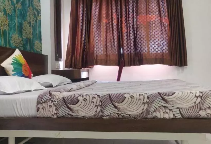 ホテル Sony Palace, Kolhapur