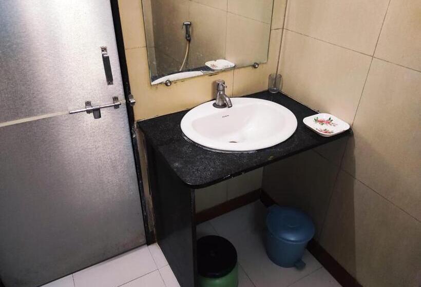 Hotel Sony Palace, Kolhapur