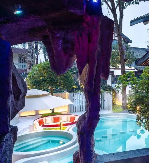 Отель Urcove By Hyatt Qingcheng Mountain Hot Spring