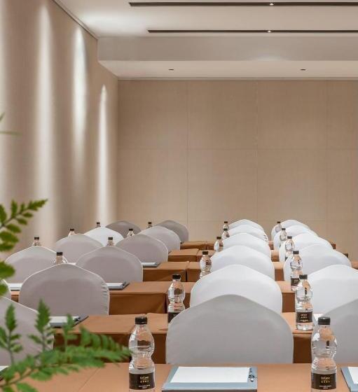 Отель Urcove By Hyatt Qingcheng Mountain Hot Spring