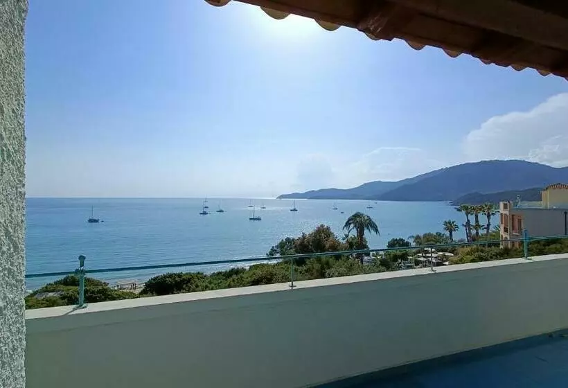 ホテル Villa Tre Mari