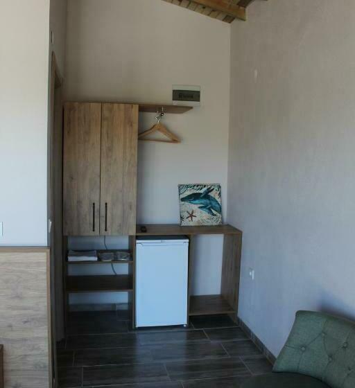 פנסיון Mavriya