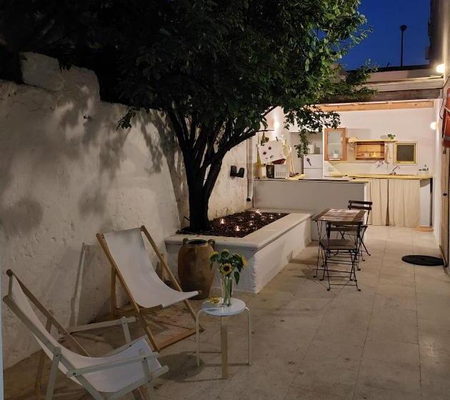 פנסיון Nunnu Pati Apartment