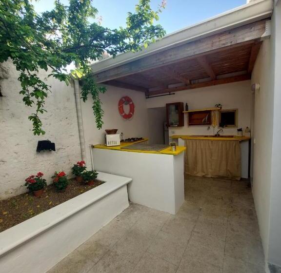 פנסיון Nunnu Pati Apartment