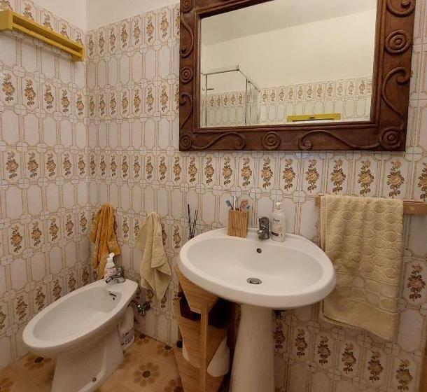 פנסיון Nunnu Pati Apartment