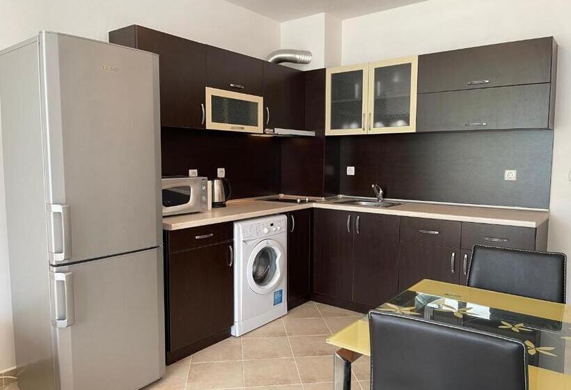 Ravda Family Resort. Park&sea