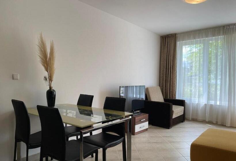 Ravda Family Resort. Park&sea