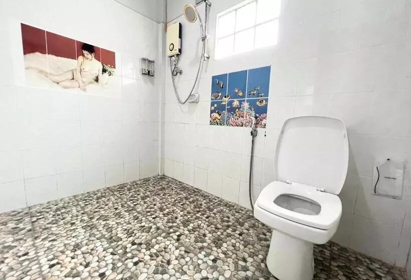 リゾートホテル พิณทอง รีสอร์ท