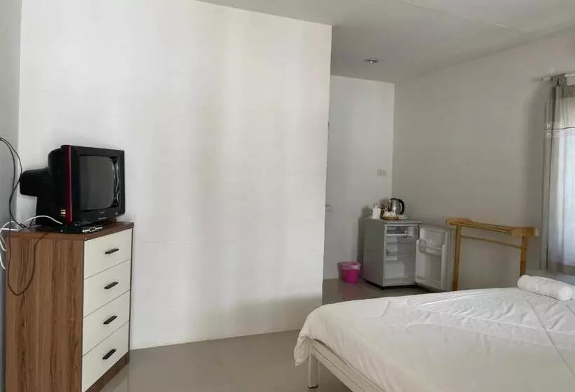 Lomakeskus บ้านระการีสอร์ต