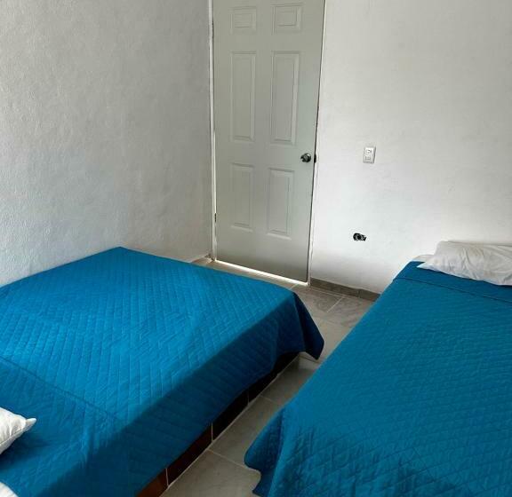 הוסטל Airport Inn