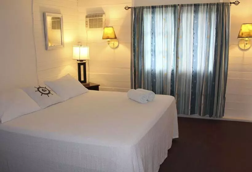 Retkeilymaja Hostal Corotu